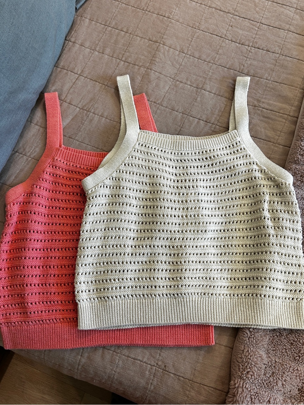 Bundle - Women’s Knit Eyelet Tank Top - Cream and Coral